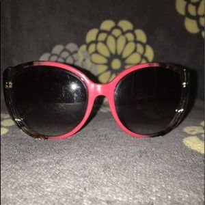 Black and Pink Women’s Sunglasses